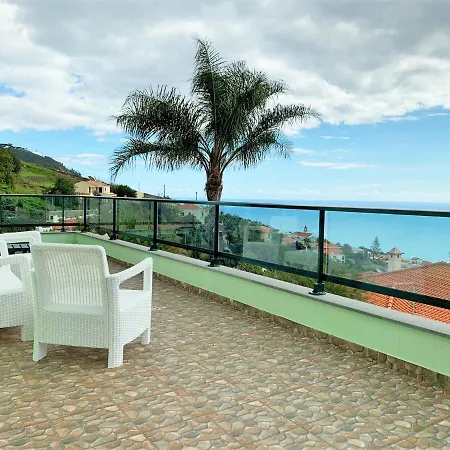 With Panoramic Harbor View Funchal (Madeira)