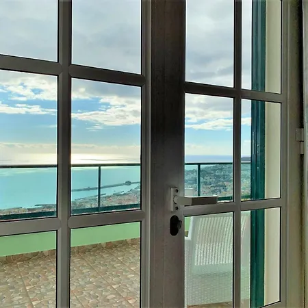 With Panoramic Harbor View Holiday home Funchal (Madeira)